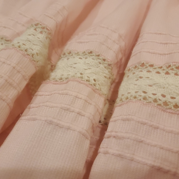 PINK DRESS - Picture 3 of 5